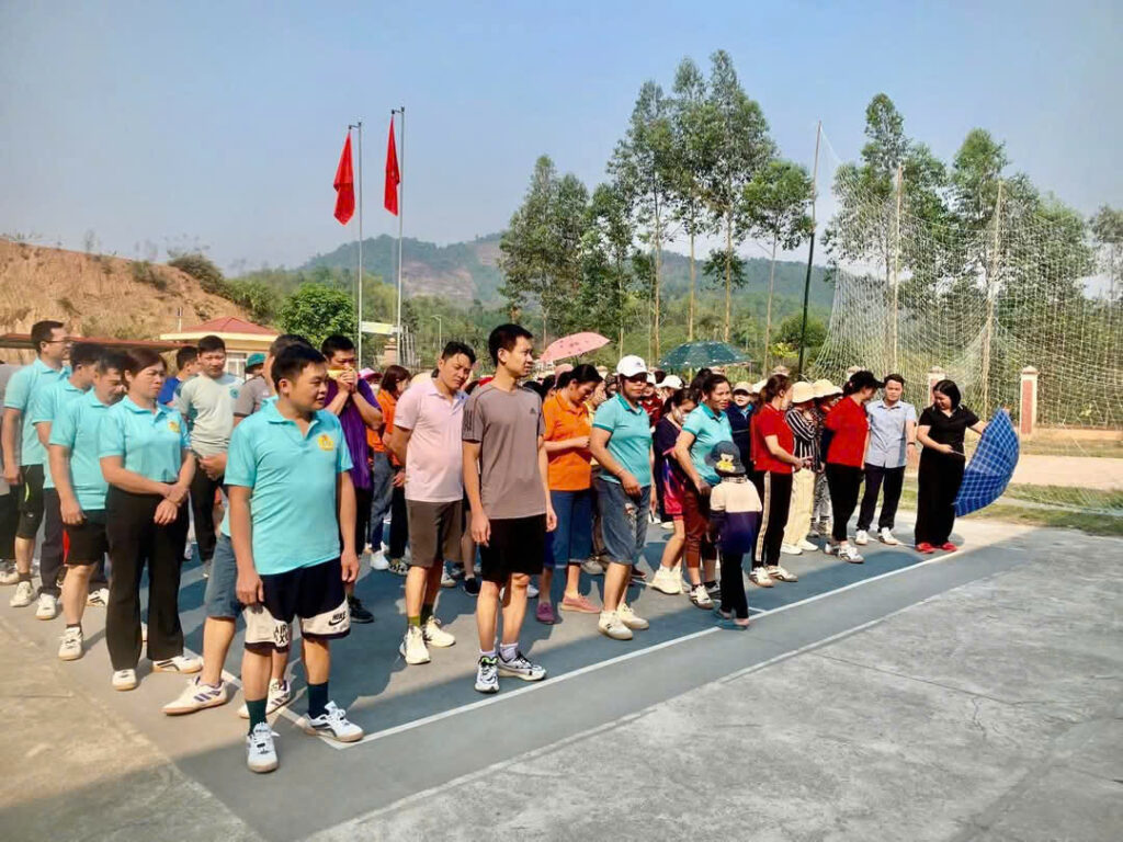 Tham gia và quy mô buổi lễ